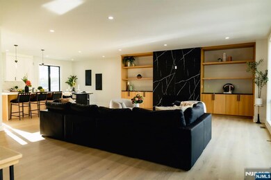 401 Grand Ave unit 401, Leonia, NJ 07605 - photo 4