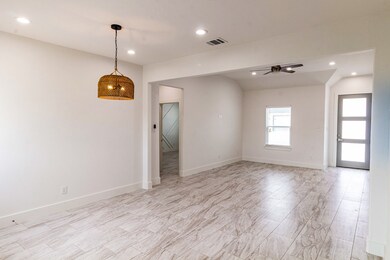 536 Highview Ct, Godley, TX 76044 - photo 4