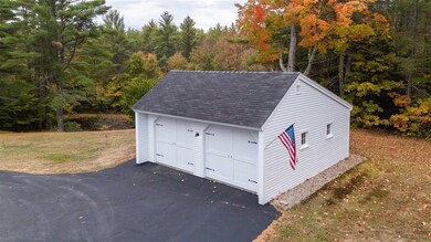 39 Sanborn Rd, Brookfield, NH 03872 - photo 7