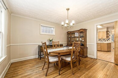 Dining Room to Kitchen