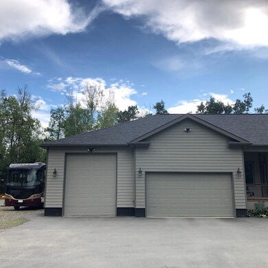OVERSIZED RV GARAGE