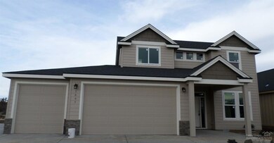 1536 NW Zamia Ave, Redmond, OR 97756 - photo 3