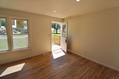 315 Holly Dr, Walkerton, IN 46574 - photo 5