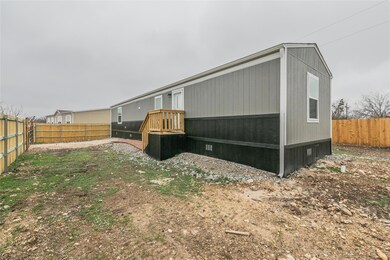 8767 Windmill Ct, Cresson, TX 76035 - photo 4