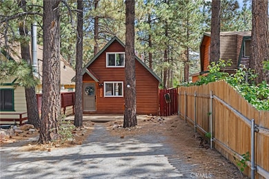 317 Moreno Ln, Sugarloaf, CA 92386 - photo 3