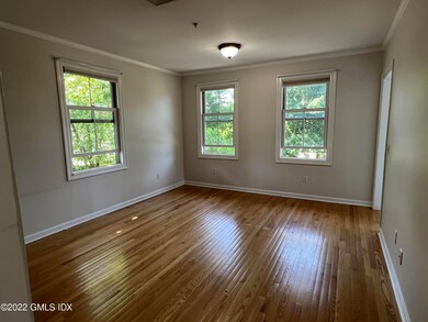 391 E Putnam Ave unit 2, Cos Cob, CT 06807 - photo 3