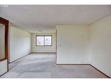 3756 Peppertree Dr, Eugene, OR 97402 - photo 4