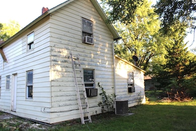 307 B Rd, Goessel, KS 67053 - photo 3