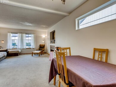 1120 SW Ivory Loop unit 18, Gresham, OR 97080 - photo 6
