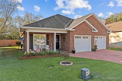 211 Veritas Dr, Dothan, AL 36303 - photo 2