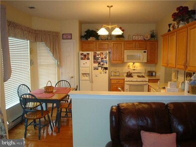 64 Bear Meade Dr, Trenton, NJ 08691 - photo 4