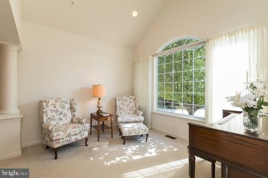 7258 Pebble Creek Dr, Elkridge, MD 21075 - photo 4