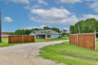 125 County Road 156, Whitesboro, TX 76273 - photo 2
