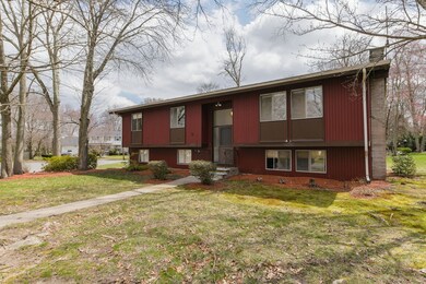 9 Howe Cir, Randolph, MA 02368 - photo 2