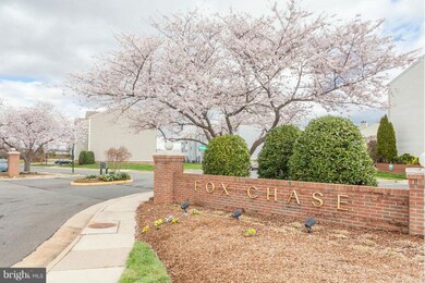 1124 Huntmaster Terrace NE unit 202, Leesburg, VA 20176 - photo 2
