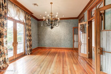 302 Oakleaf Dr-9