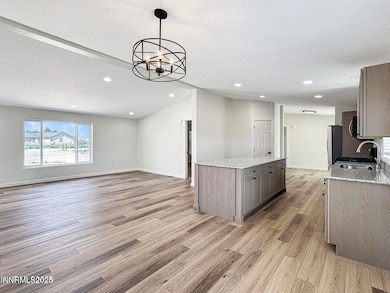 5305 Trousdale Cir, Winnemucca, NV 89445 - photo 7