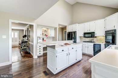 808 Joshua Ct, Moorestown, NJ 08057 - photo 6