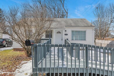 1712 Pattengill Ave, Lansing, MI 48910 - photo 3