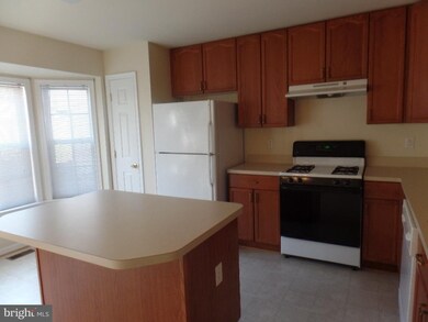 608 Hupps Hill Ct, Strasburg, VA 22657 - photo 7