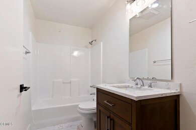 532 E 97th St unit 2, Inglewood, CA 90301 - photo 4