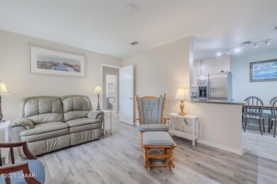 1600 Big Tree Road D6-5