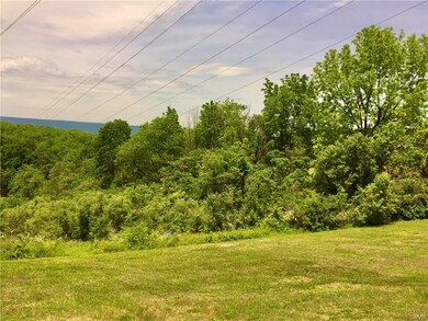 2233 Ranch Rd, Slatington, PA 18080 - photo 3
