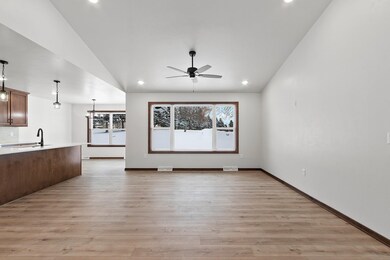 1020 Pinecrest Rd, Howard, WI 54313 - photo 7