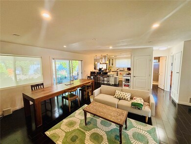 23813 Calvert St, Woodland Hills, CA 91367 - photo 2