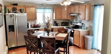 16A Fairbanks St, Worcester, MA 01610 - photo 3