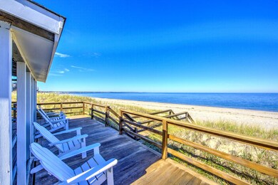 16 Pierce Ave, Oak Bluffs, MA 02557 - photo 2