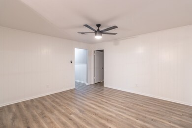 5802 Briarwick Ln, Houston, TX 77016 - photo 4