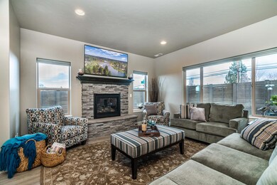 20601 SE Slate Ave unit Lot 413, Bend, OR 97702 - photo 3