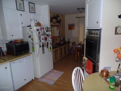 2523 N 56TH ST 004