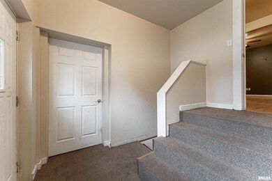 1409 Delavan St, Lincoln, IL 62656 - photo 7