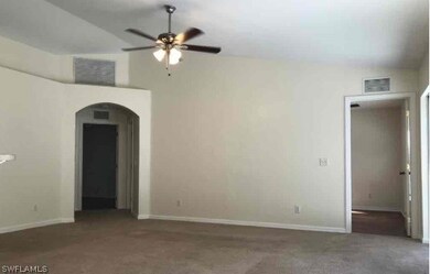 218 Manatee St, Fort Myers, FL 33913 - photo 3