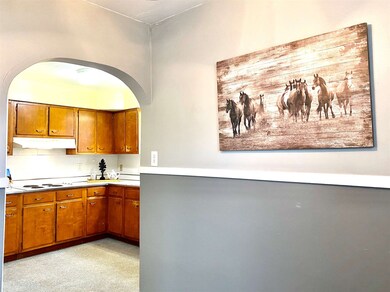 215 E Andover Ave, Muncie, IN 47303 - photo 6