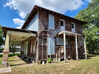 1303 5th St, Bay City, TX 77414 - photo 5