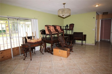 Formal Dining