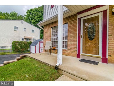 602 E Wiltshire Dr, Wallingford, PA 19086 - photo 3