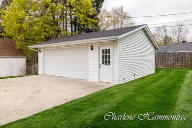 2319 Plainfield Ave-31