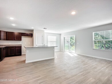 464 Spaulding Road-11