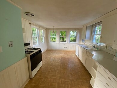 113 Colonial Ave, Waltham, MA 02453 - photo 6