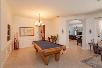 Formal Dining/Billiards