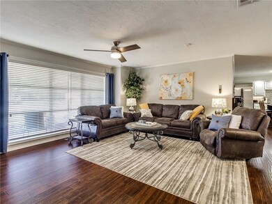 4701 NW 59th Terrace, Oklahoma City, OK 73122 - photo 5