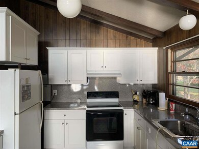 1305 N Lakeshore Dr, Louisa, VA 23093 - photo 4