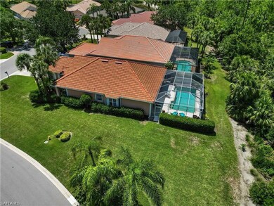6066 Highwood Park Ct, Naples, FL 34110 - photo 6