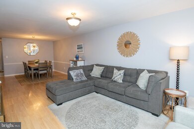 135 Altimari Ct, Southampton, PA 18966 - photo 5