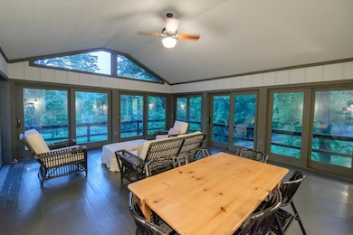 1055 Patton St, Shelbyville, TN 37160 - photo 7