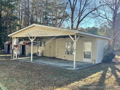 8618 N Carolina Highway 72, Pembroke, NC 28372 - photo 5